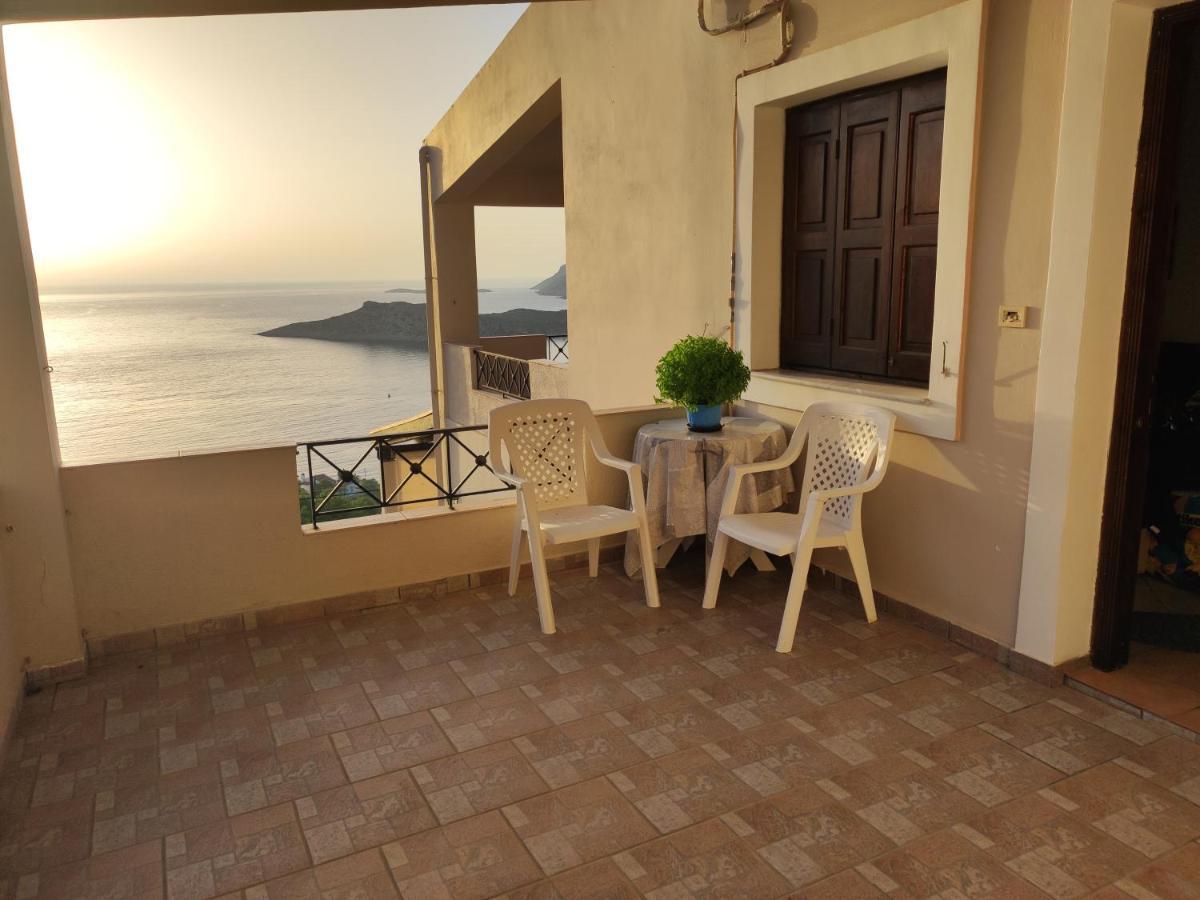 Appartamento George Myrties Esterno foto